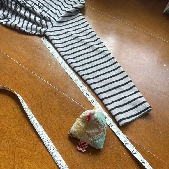 Blouse M Gertie Tan Navy Blue Striped Rhinestone Detail 3/4 Sleeve Cotton Shirt - Picture 5 of 8